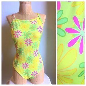 Vintage 1990”s Daisy Swimsuit